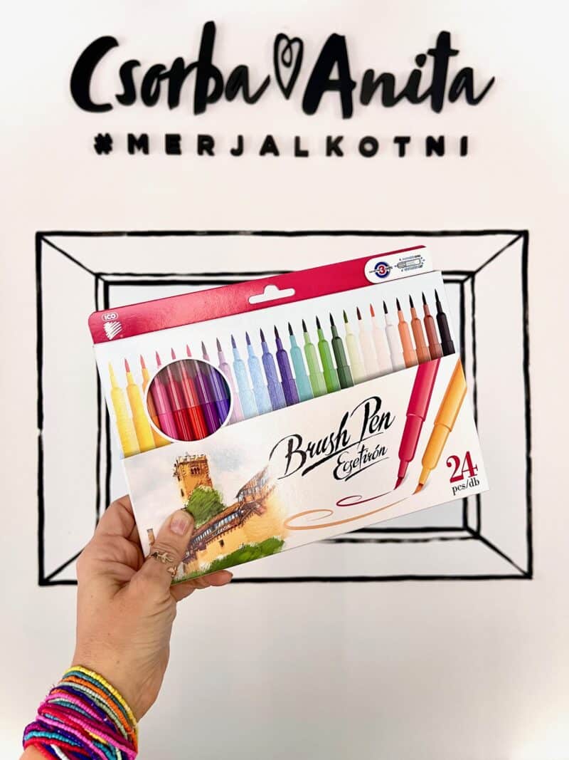 24 darabos ecsetfilc szett